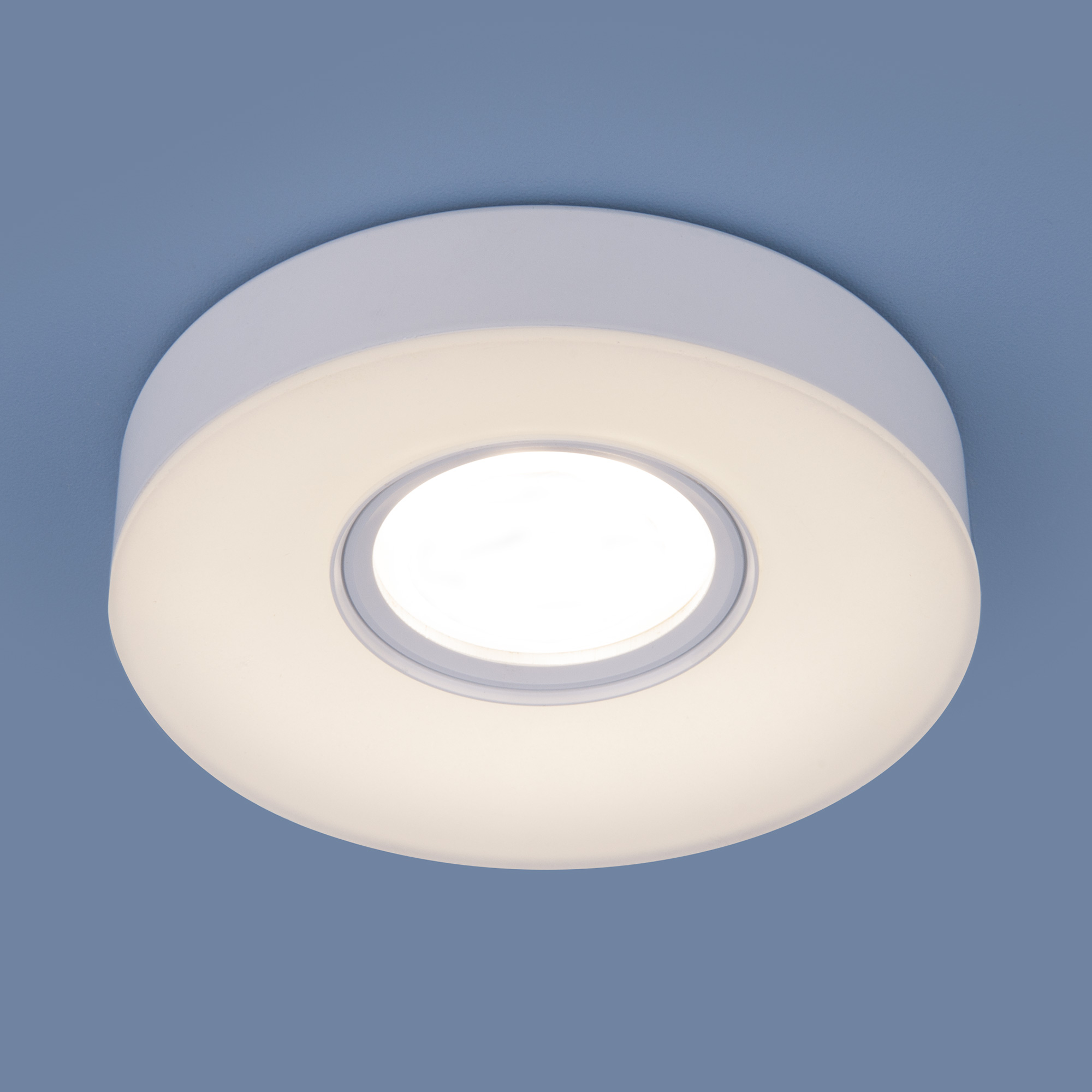 Встраиваемый светильник Elektrostandard 2240 MR16 4690389142451, цвет белый a045481 - фото 1