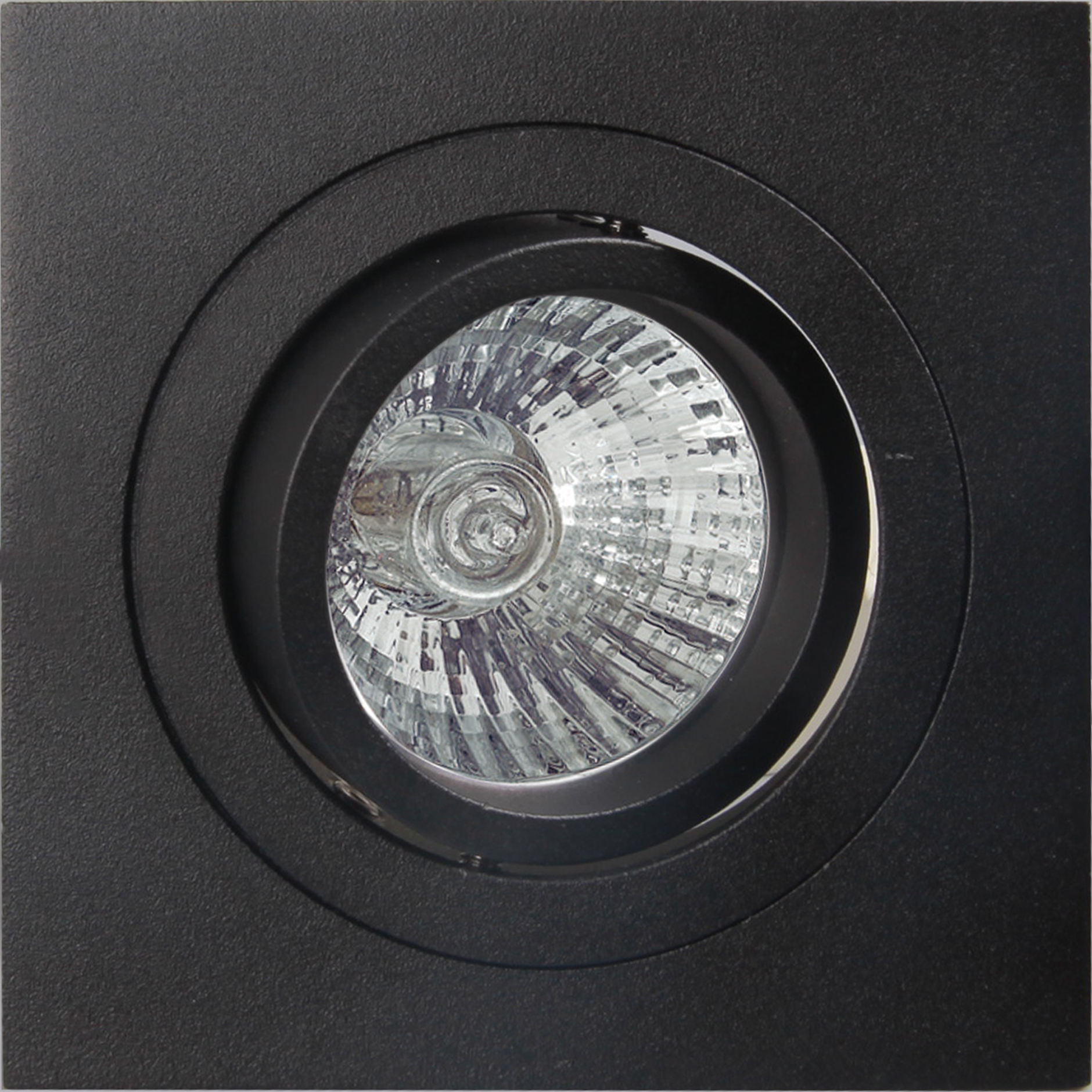 Встраиваемый светильник Mantra BASICO GU10 C0008, цвет черный - фото 1