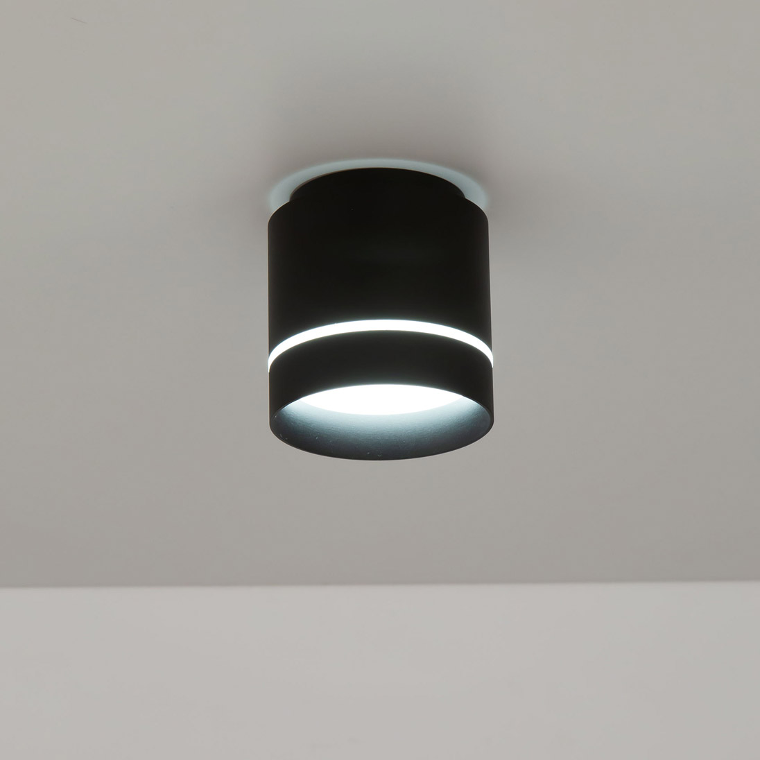 Точечный накладной светильник Citilux БОРН CL745021N, цвет чёрный - фото 4