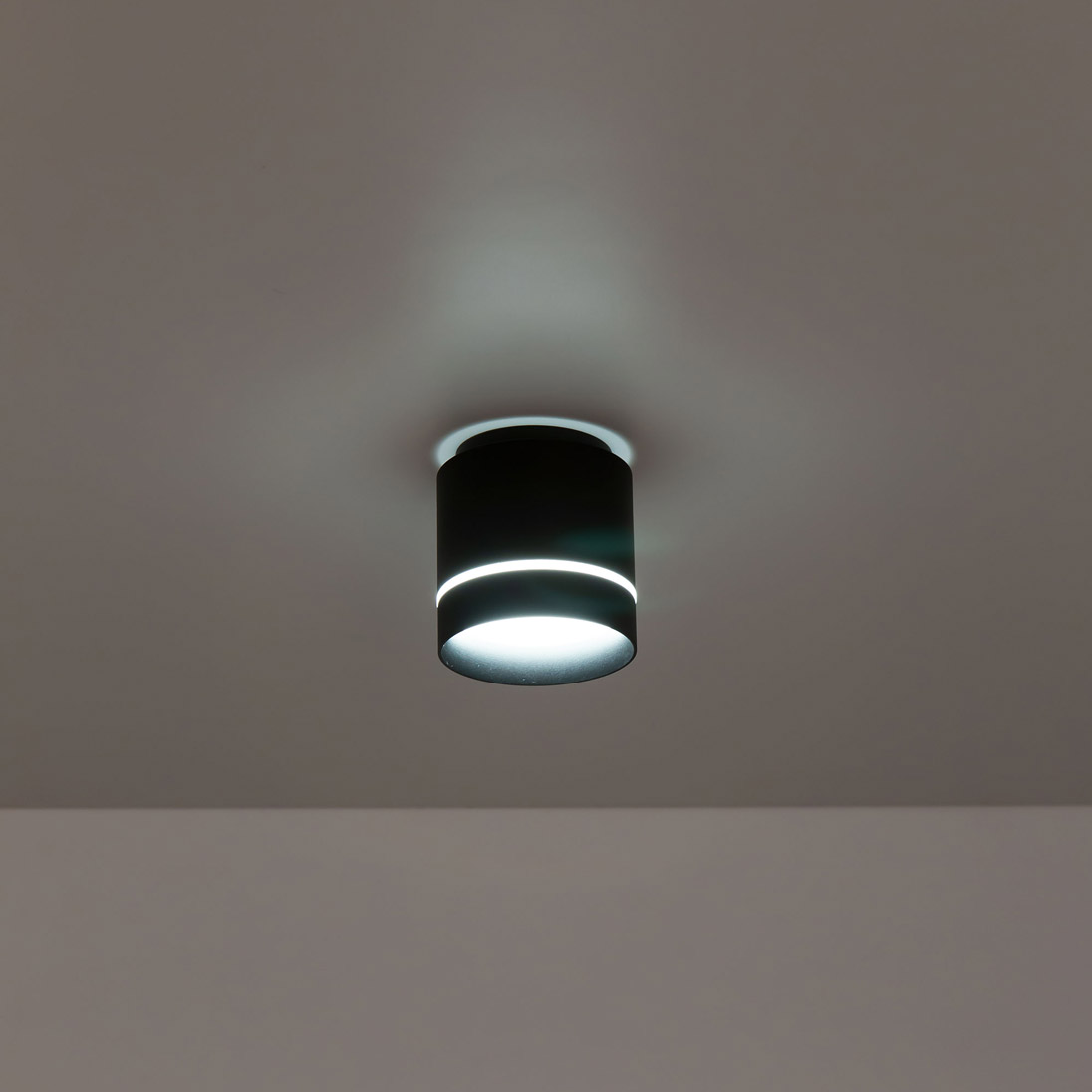 Точечный накладной светильник Citilux БОРН CL745021N, цвет чёрный - фото 6