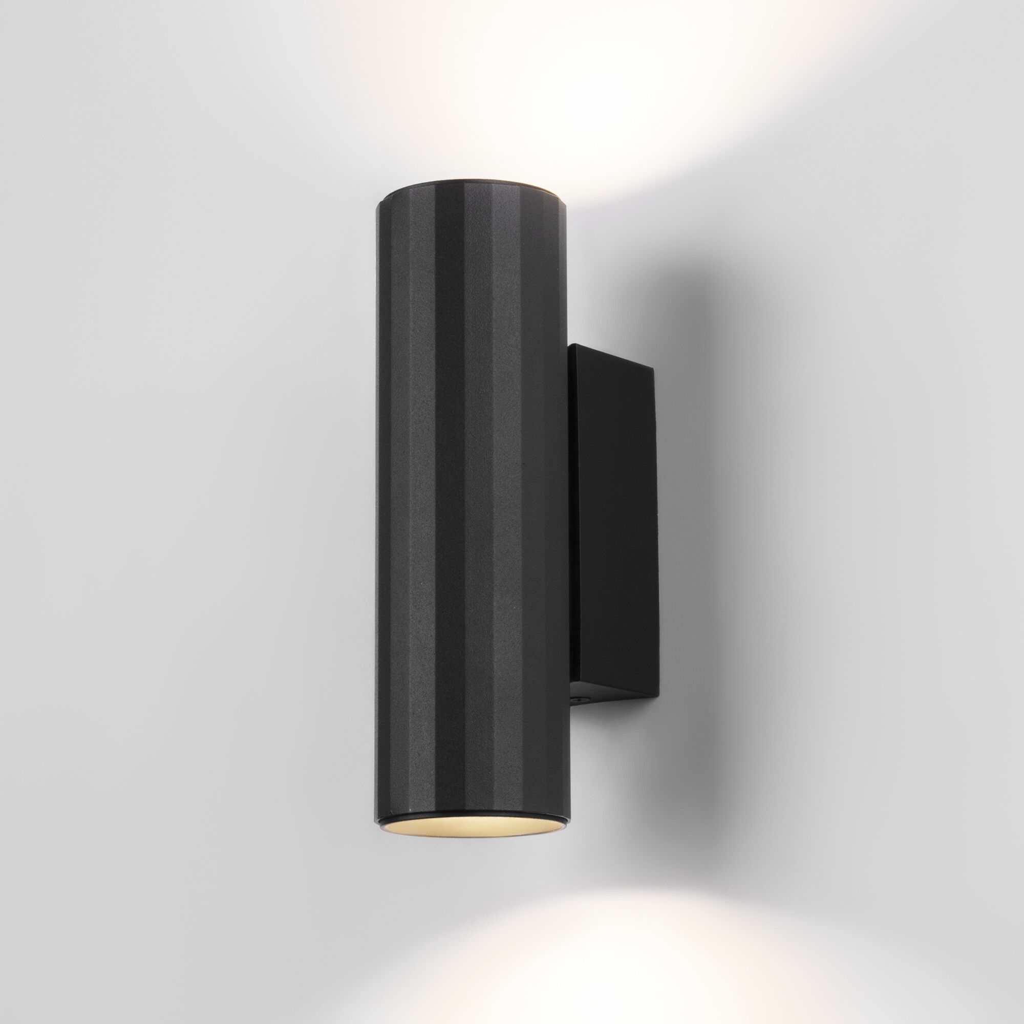 Настенный светильник Elektrostandard RIBS a058986 4690389184154, цвет черный - фото 3