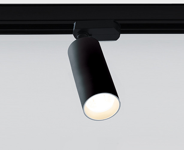 Трековый светильник Italline M04–408 black 3000K, цвет черный M04-408 black 3000K - фото 2