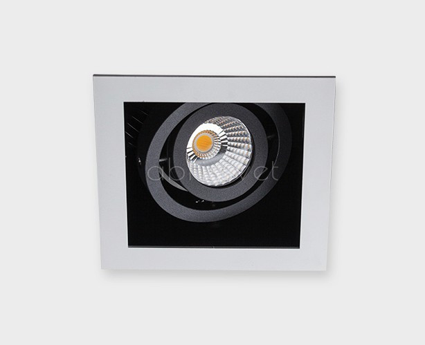 Встраиваемый светодиодный светильник Italline DL 3014 white/black, цвет белый