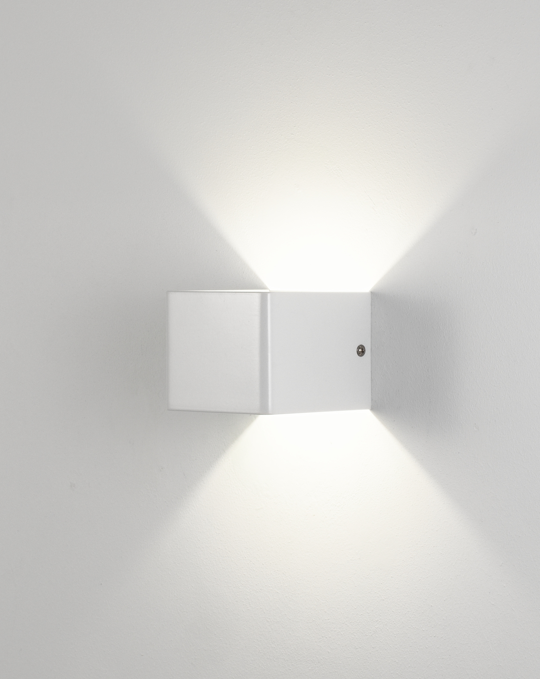 Настенный светильник Moderli SLIM V1870-WL, цвет белый УТ000017157 - фото 3