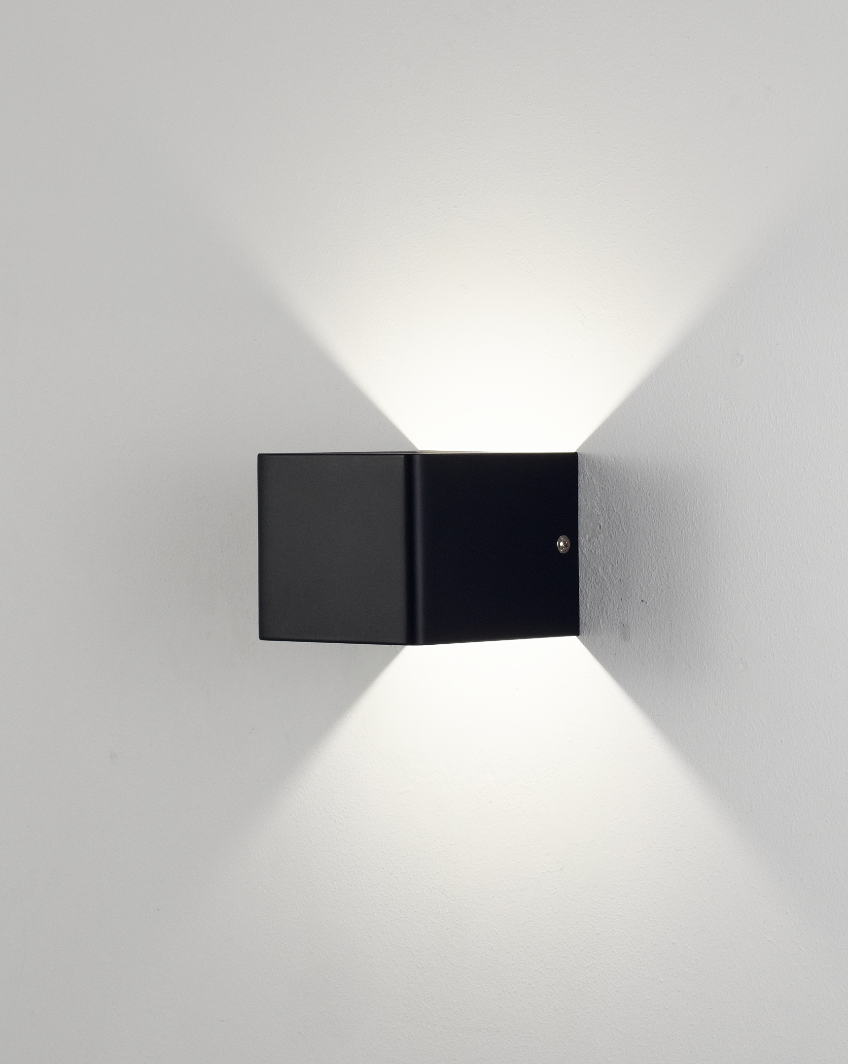 Настенный светильник Moderli SLIM V1871-WL, цвет черный УТ000017158 - фото 4