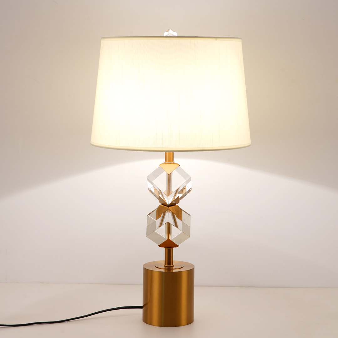 Декоративная настольная лампа Cloyd GANTRY 30071, цвет латунь - фото 1