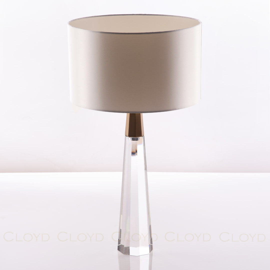 Декоративная настольная лампа Cloyd COMINTERN 30068, цвет латунь - фото 2