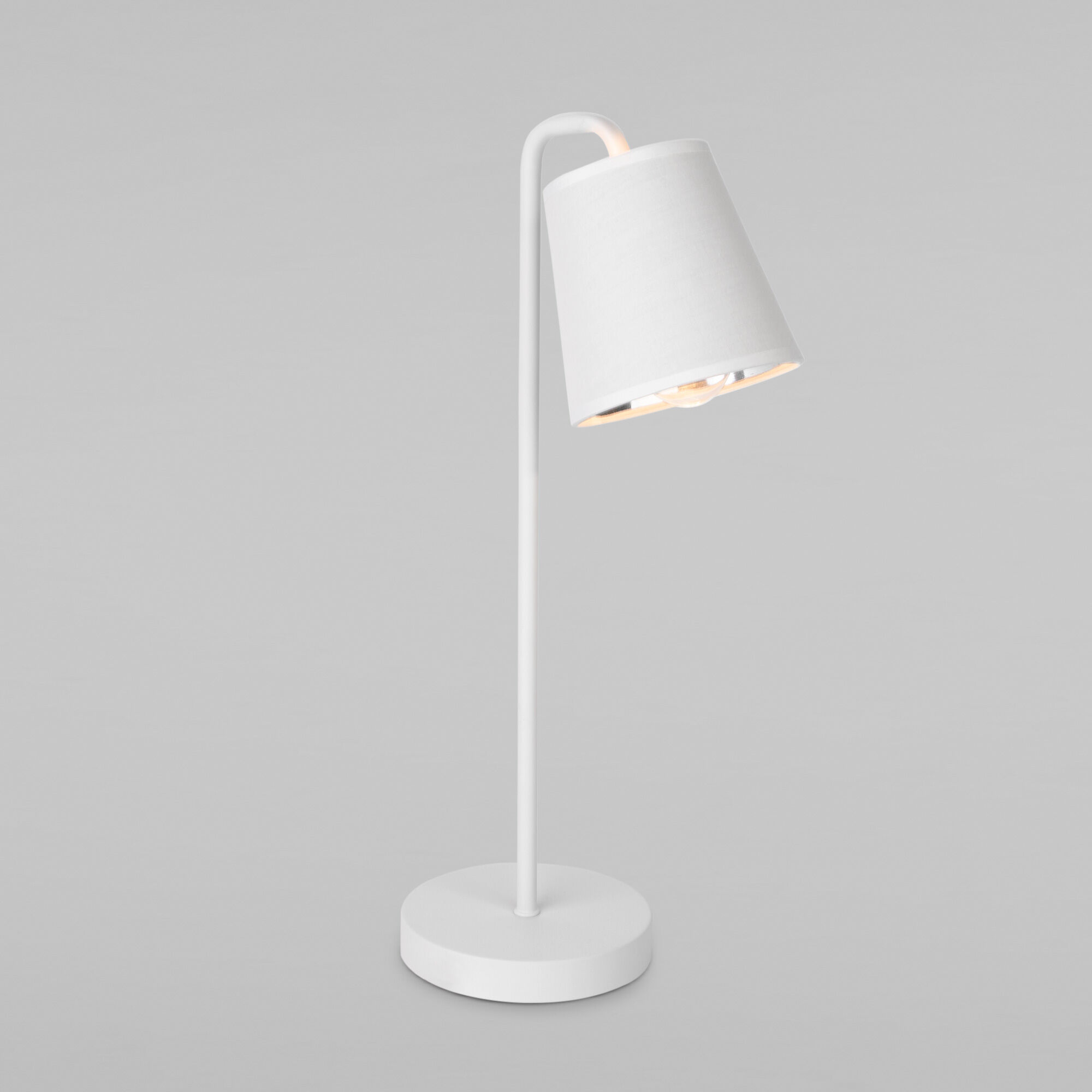Декоративная настольная лампа Eurosvet MONTERO 01134/1 4690389189593, цвет белый a061343 - фото 1