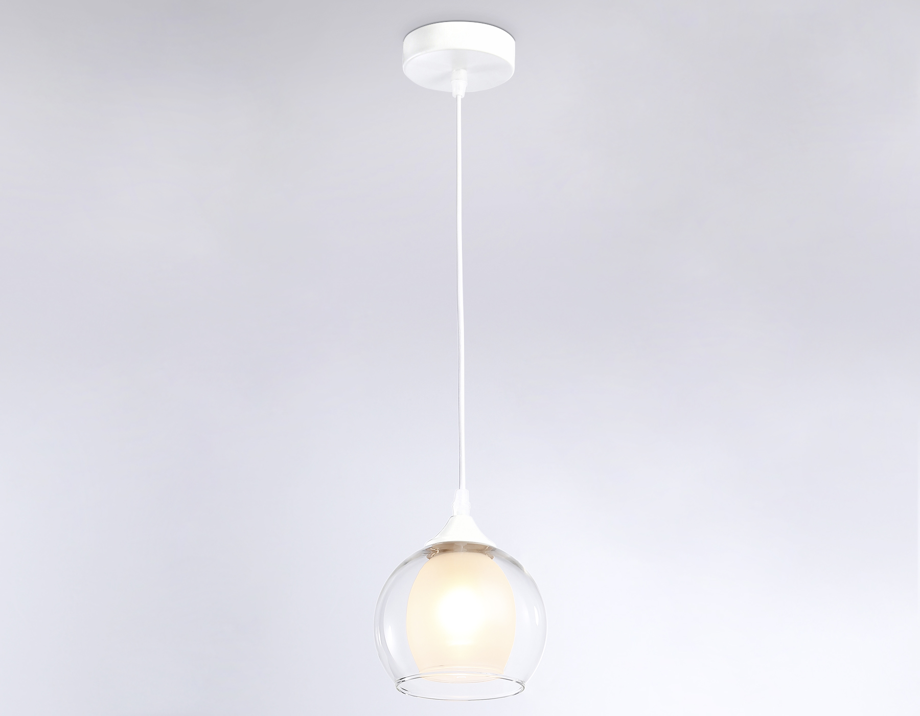 Подвесной светильник Ambrella light TRADITIONAL TR3538, цвет прозрачный;белый;матовый - фото 1
