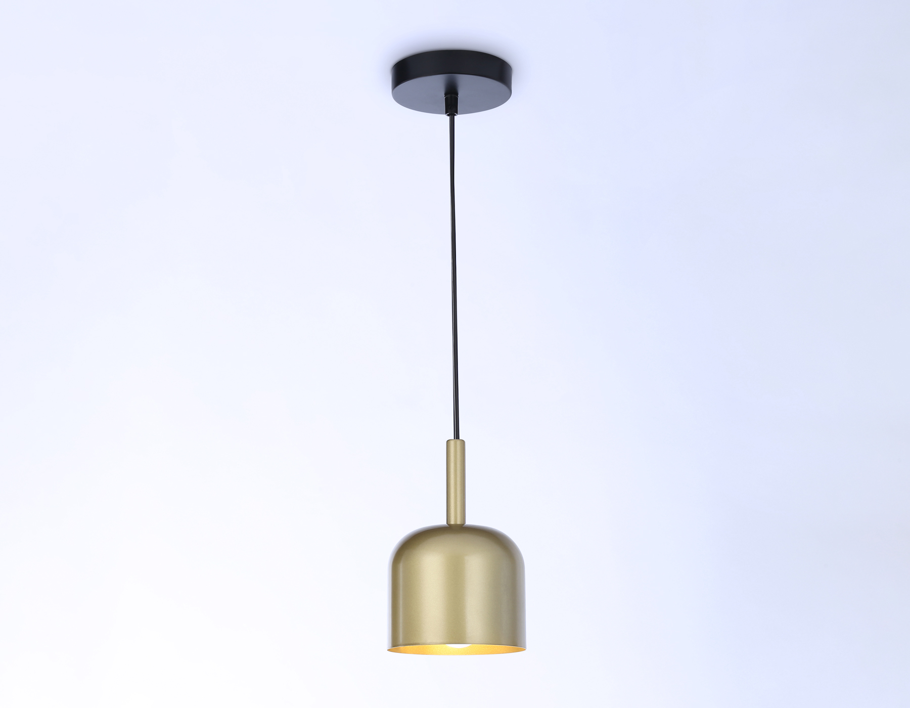 Подвесной светильник Ambrella light TRADITIONAL TR97113, цвет золотистый;черный - фото 2