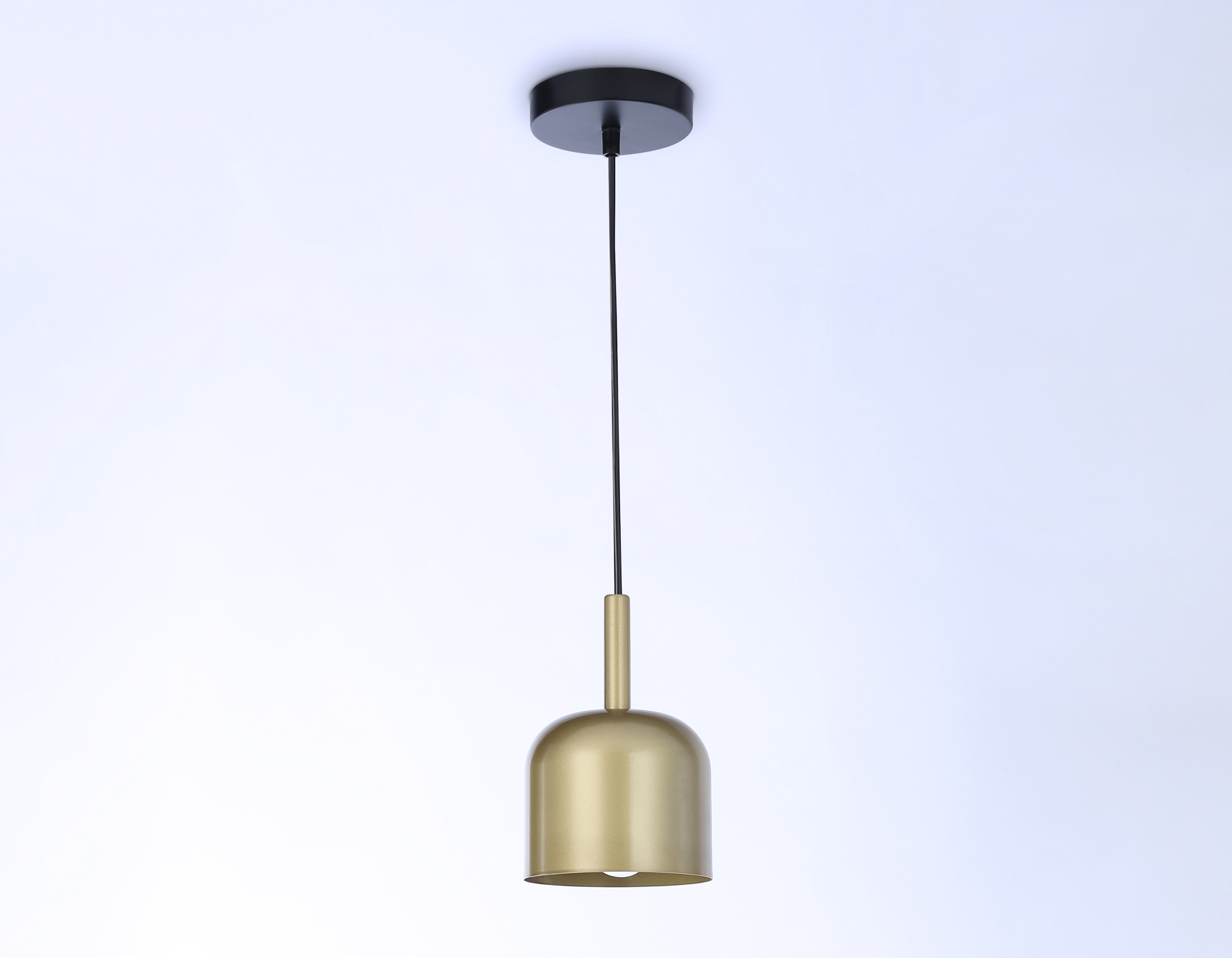 Подвесной светильник Ambrella light TRADITIONAL TR97113, цвет золотистый;черный - фото 3