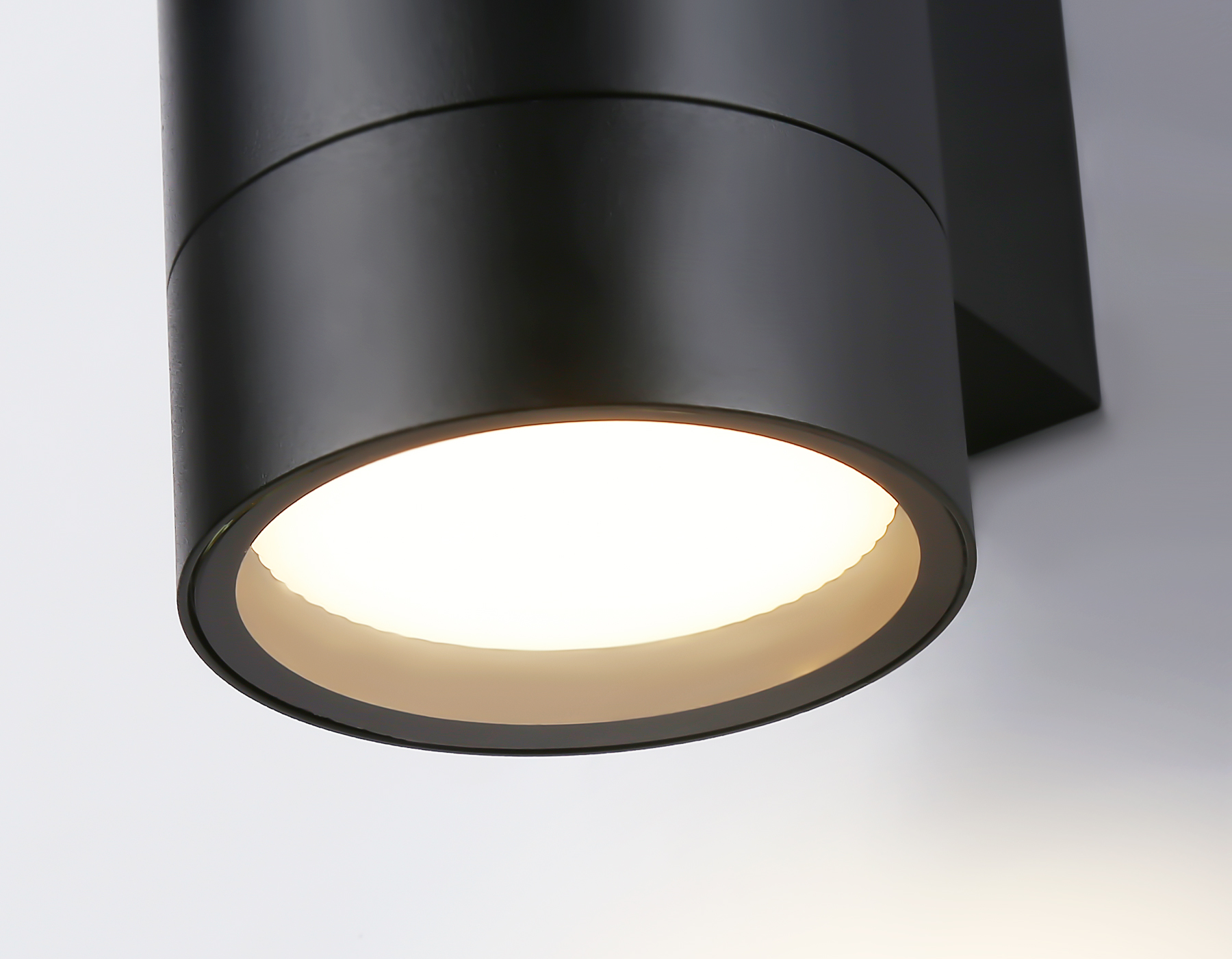 Фасадный светильник Ambrella light GARDEN ST3304, цвет черный - фото 4