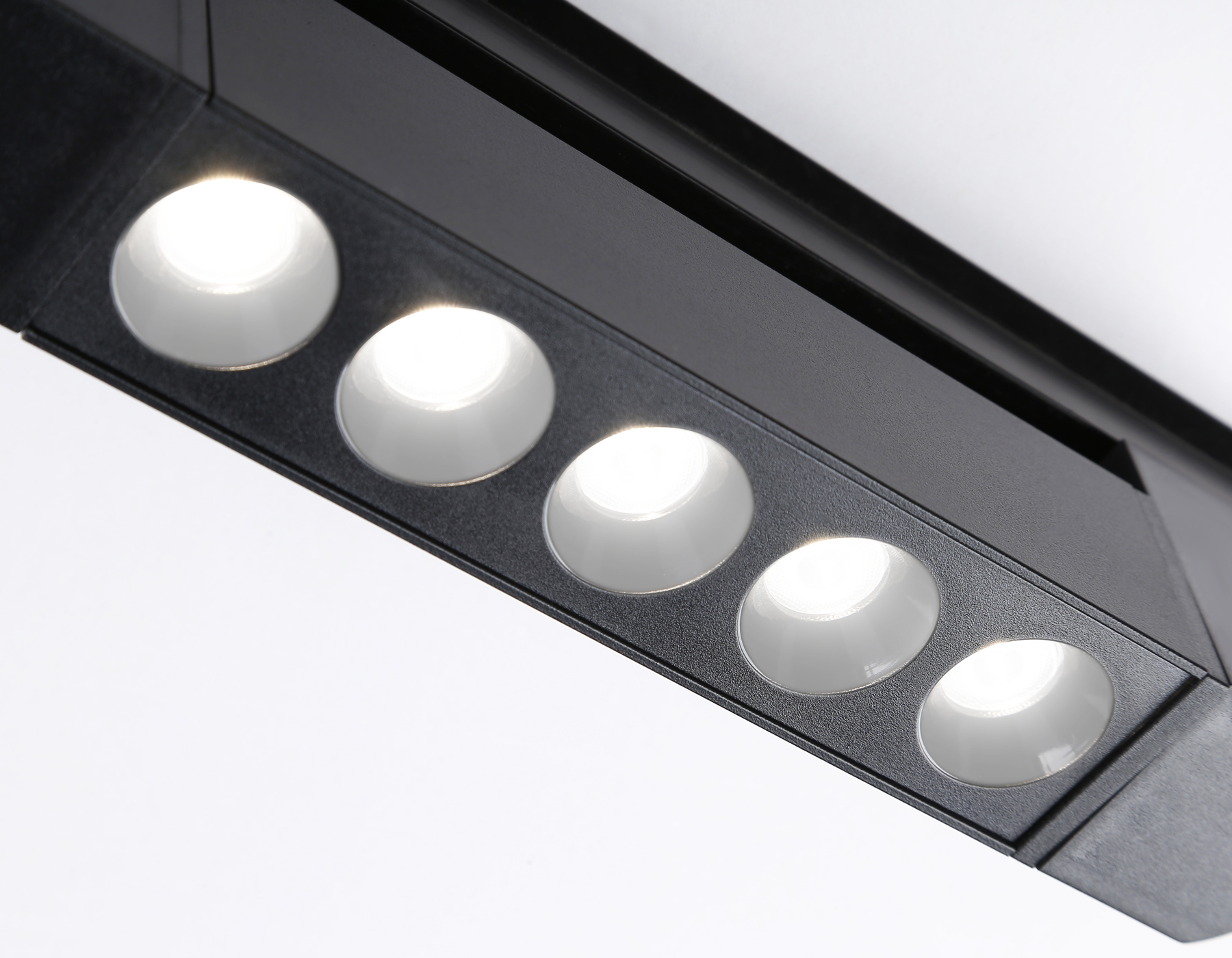 Трековый светильник Ambrella light TRACK SYSTEM GL6703, цвет черный - фото 4