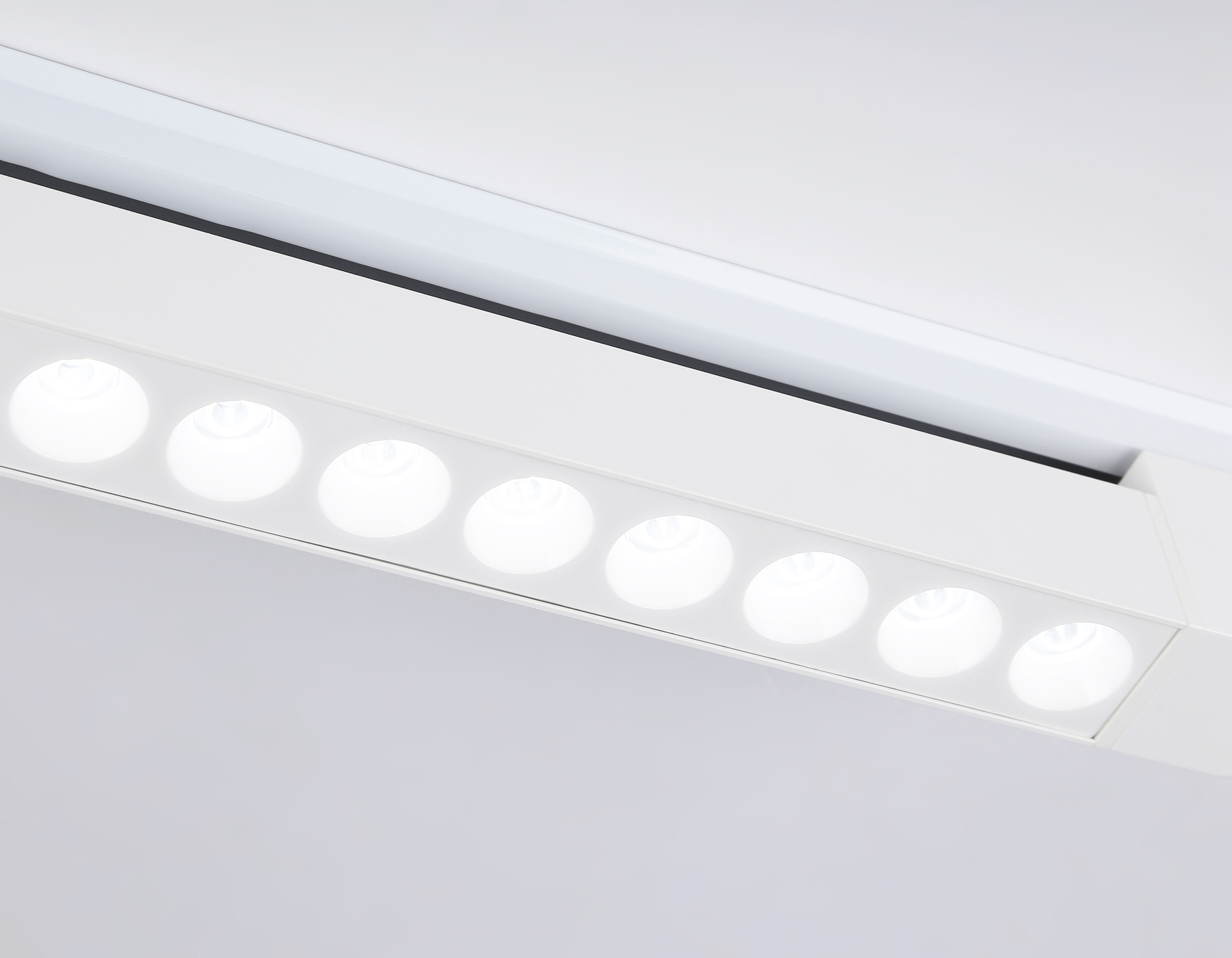 Трековый светильник Ambrella light TRACK SYSTEM GL6706, цвет белый - фото 5