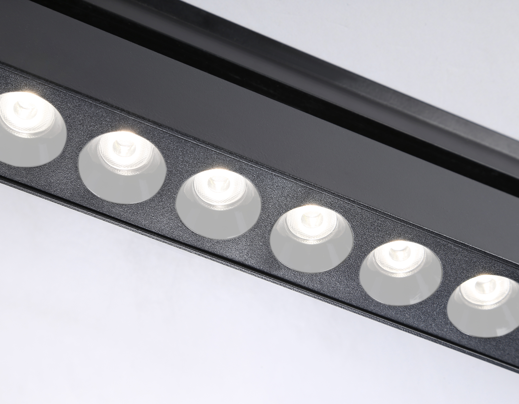 Трековый светильник Ambrella light TRACK SYSTEM GL6709, цвет черный - фото 5