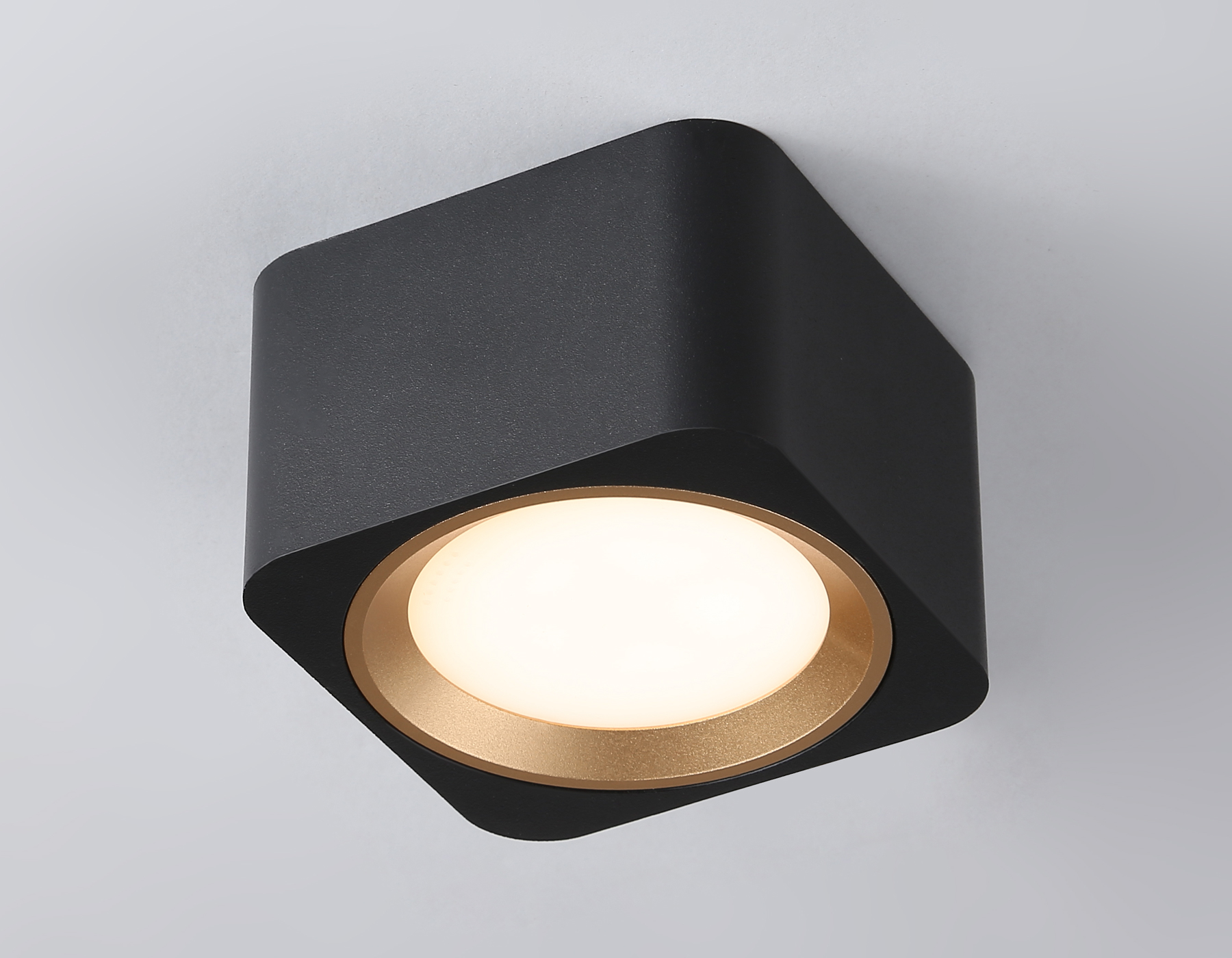 Точечный накладной светильник Ambrella light TECHNO SPOT TN70832, цвет черный;золотистый - фото 2