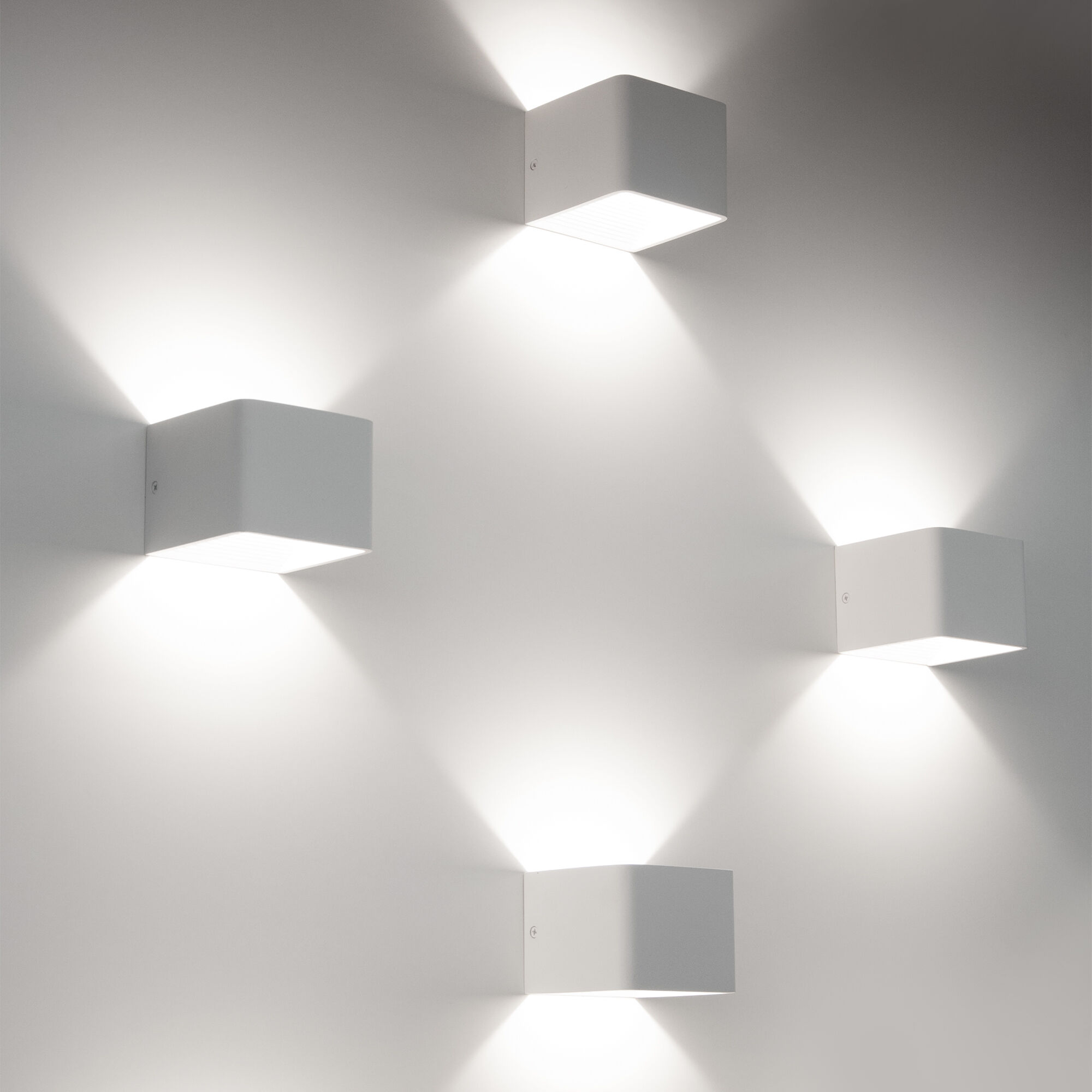 Декоративная подсветка Elektrostandard CORUDO MRL LED 1060 4690389196263, цвет белый a063686 - фото 2