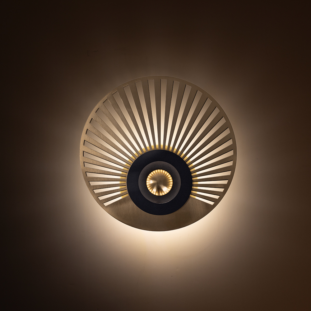 Декоративная подсветка ARTE LAMP BISCOTTO A2641AP-1GO, цвет золотистый;чёрный - фото 2