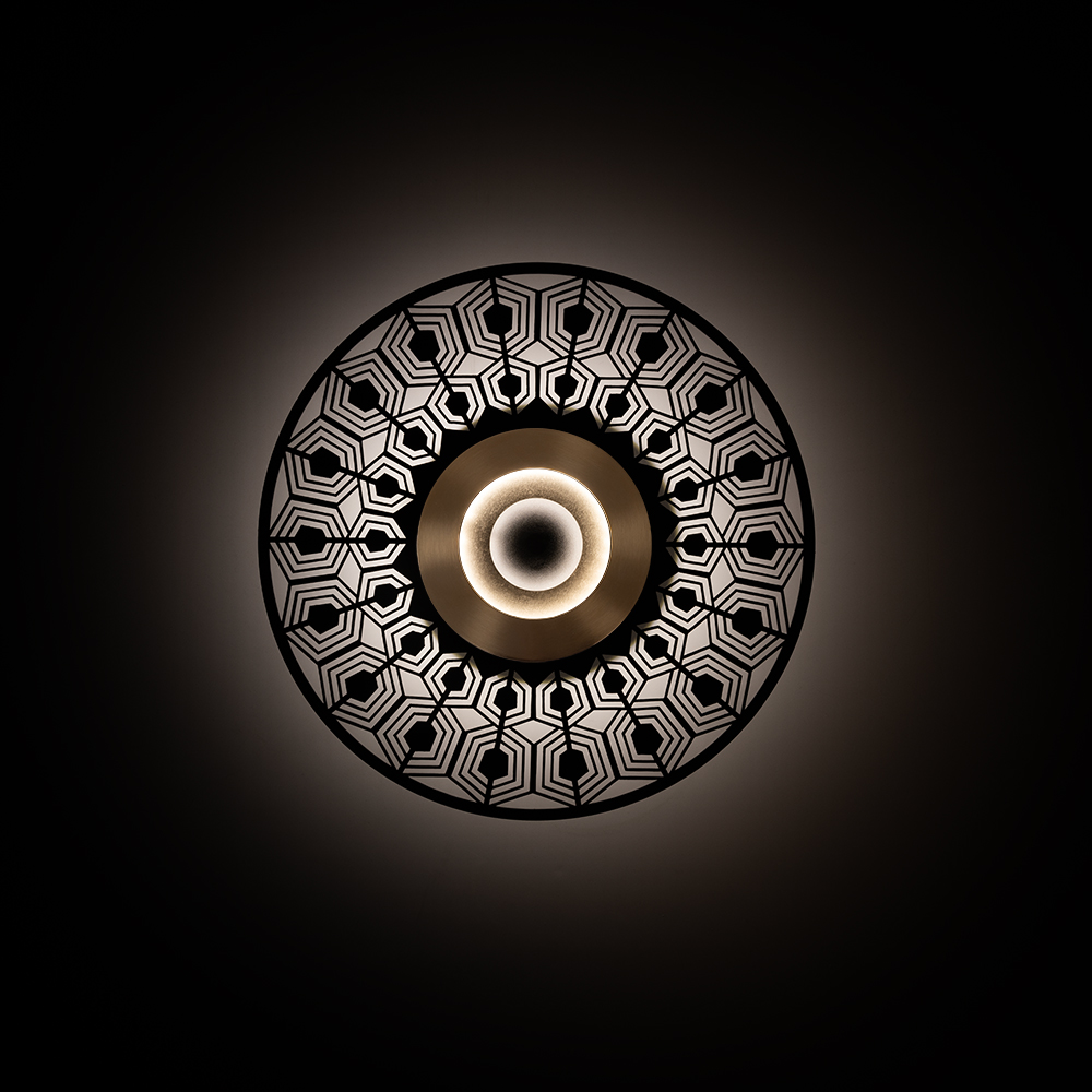 Декоративная подсветка ARTE LAMP BISCOTTO A2644AP-1GO, цвет чёрный;золотистый - фото 2