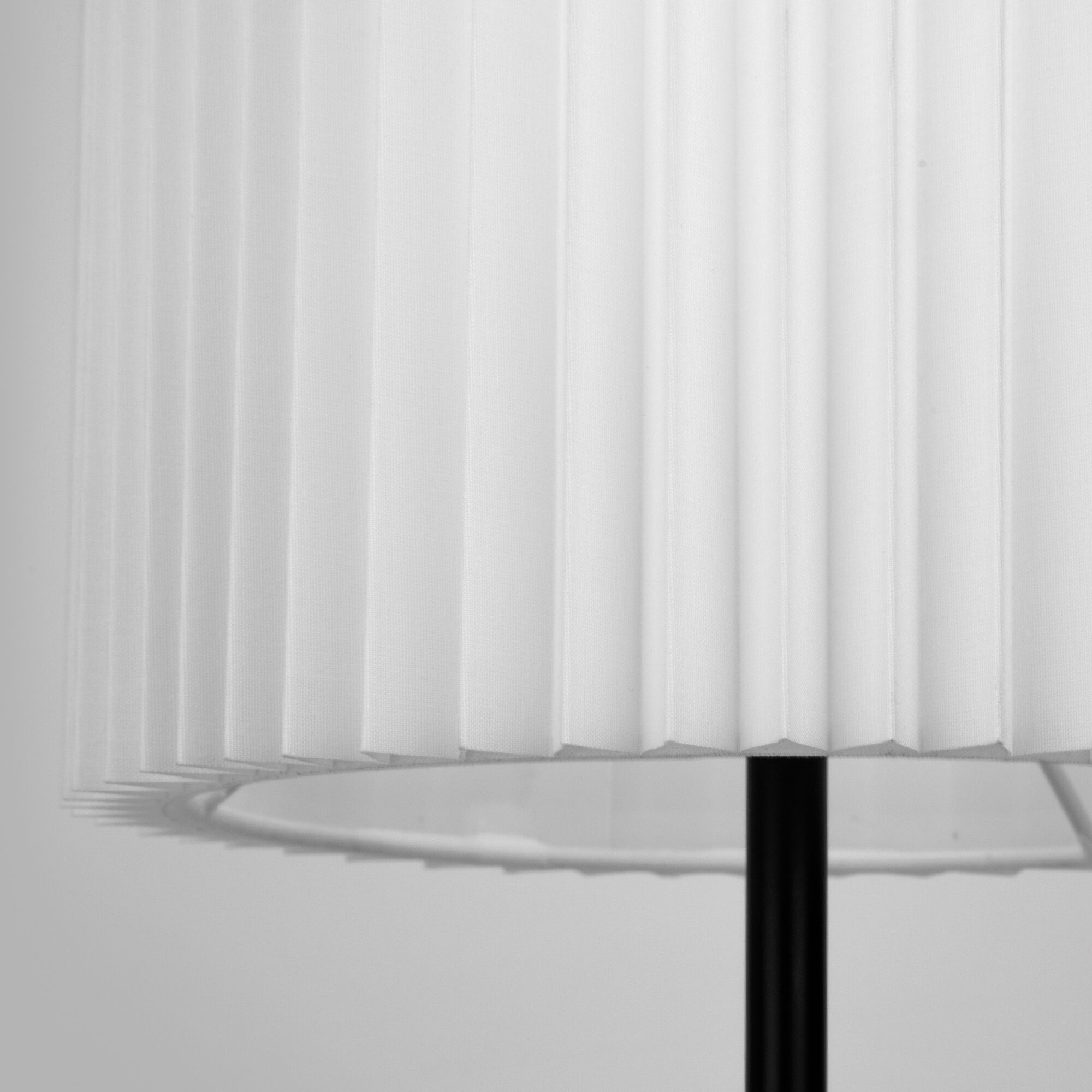 Декоративная настольная лампа Eurosvet NOTTURNO 01162/1 4690389202568, цвет белый a065667 - фото 2