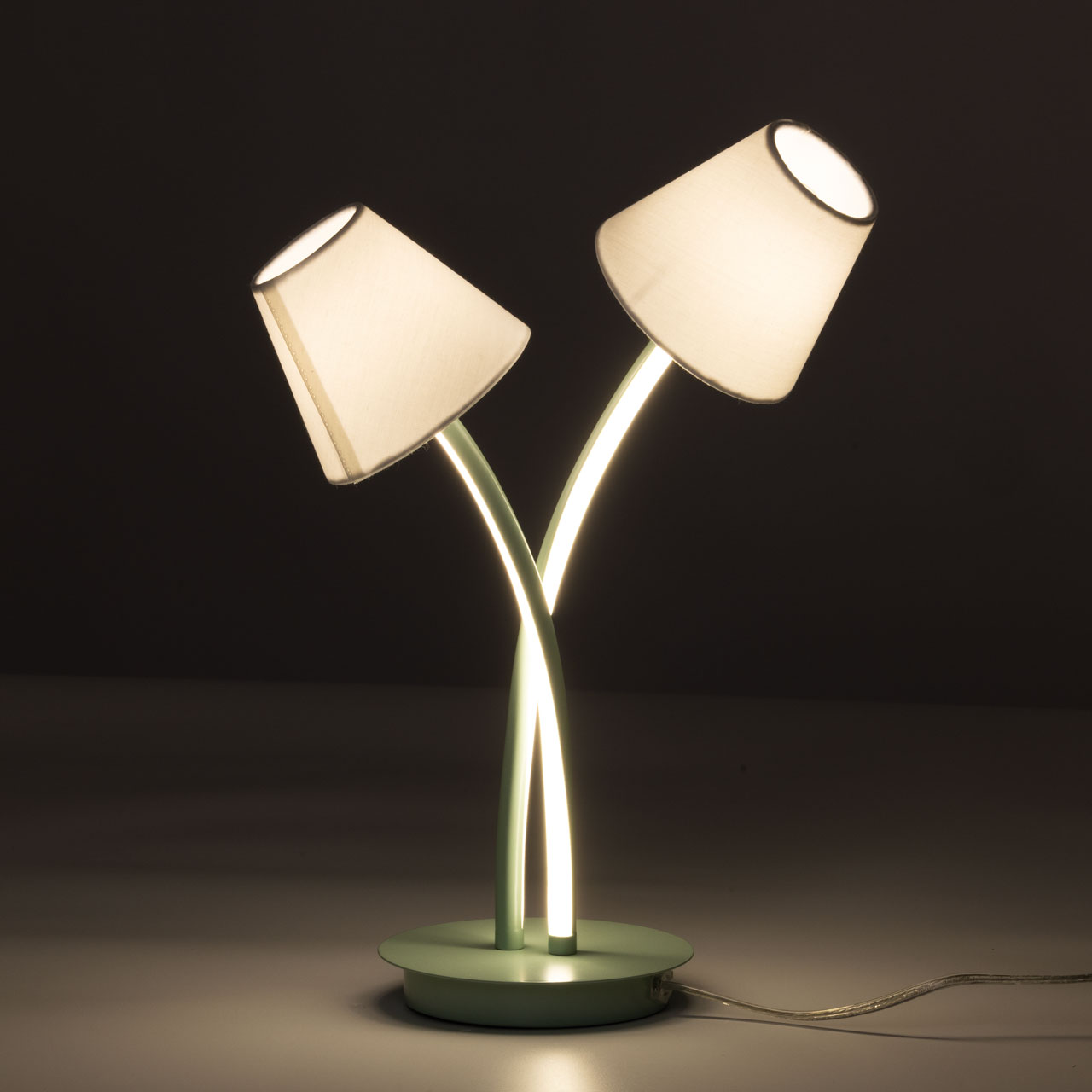 Декоративная настольная лампа MW-Light АЭЛИТА 480033302, цвет белый - фото 2