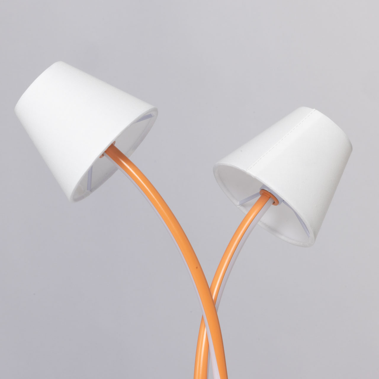 Декоративная настольная лампа MW-Light АЭЛИТА 480033002, цвет белый - фото 3