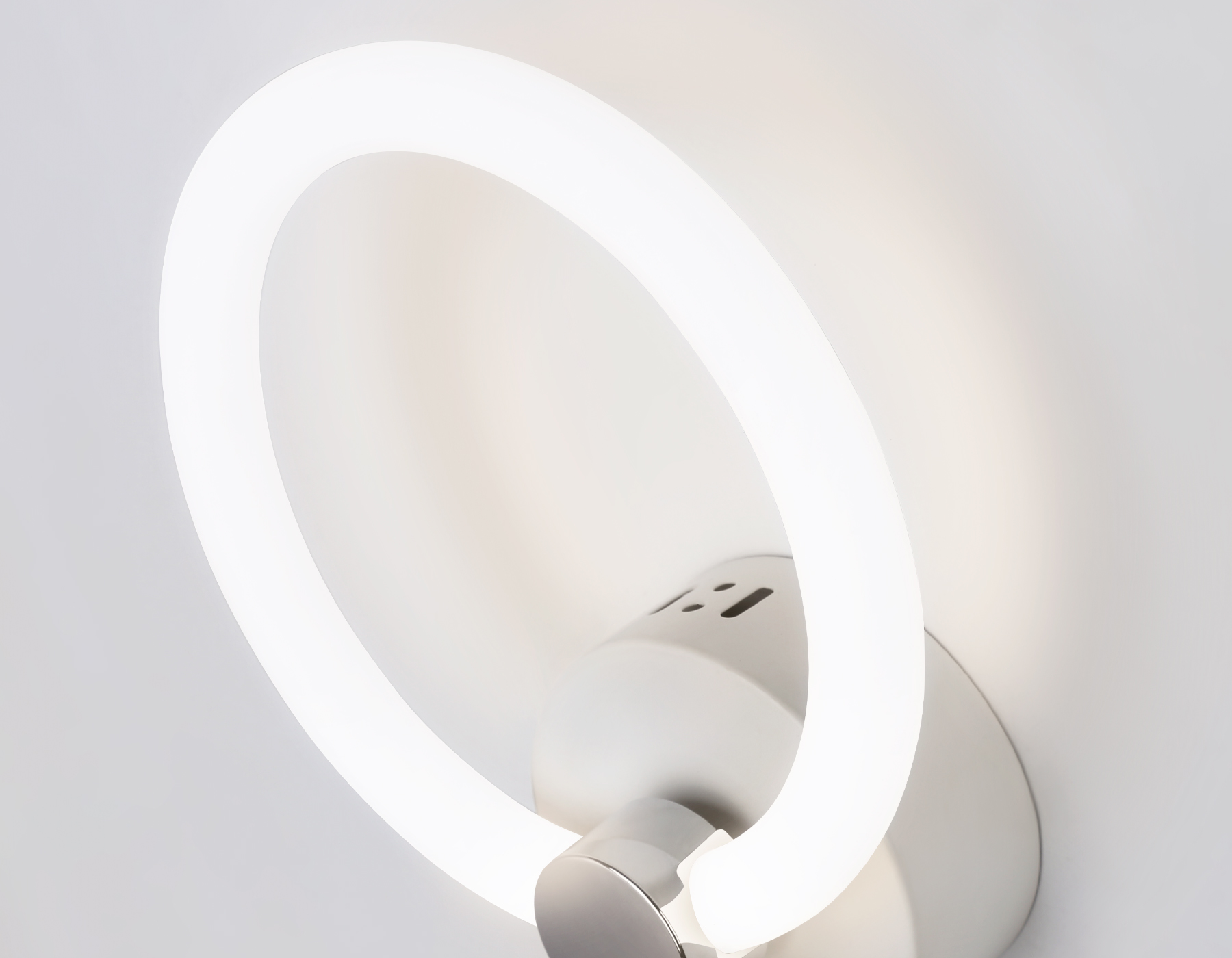 Настенный светильник Ambrella light ORIGINAL FA3849, цвет белый - фото 6