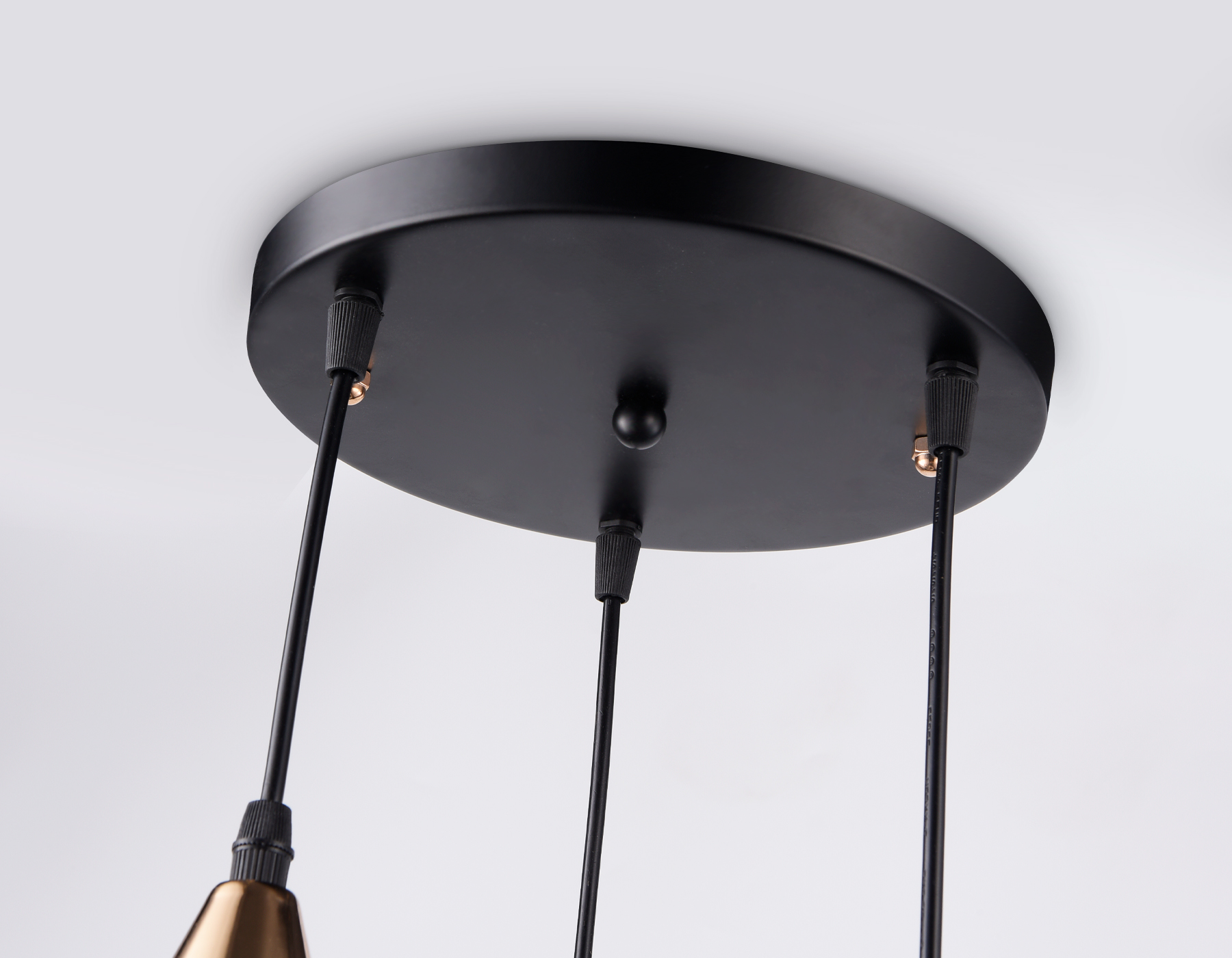 Подвесной светильник Ambrella light LOFT TR8435, цвет чёрный;золотистый - фото 7