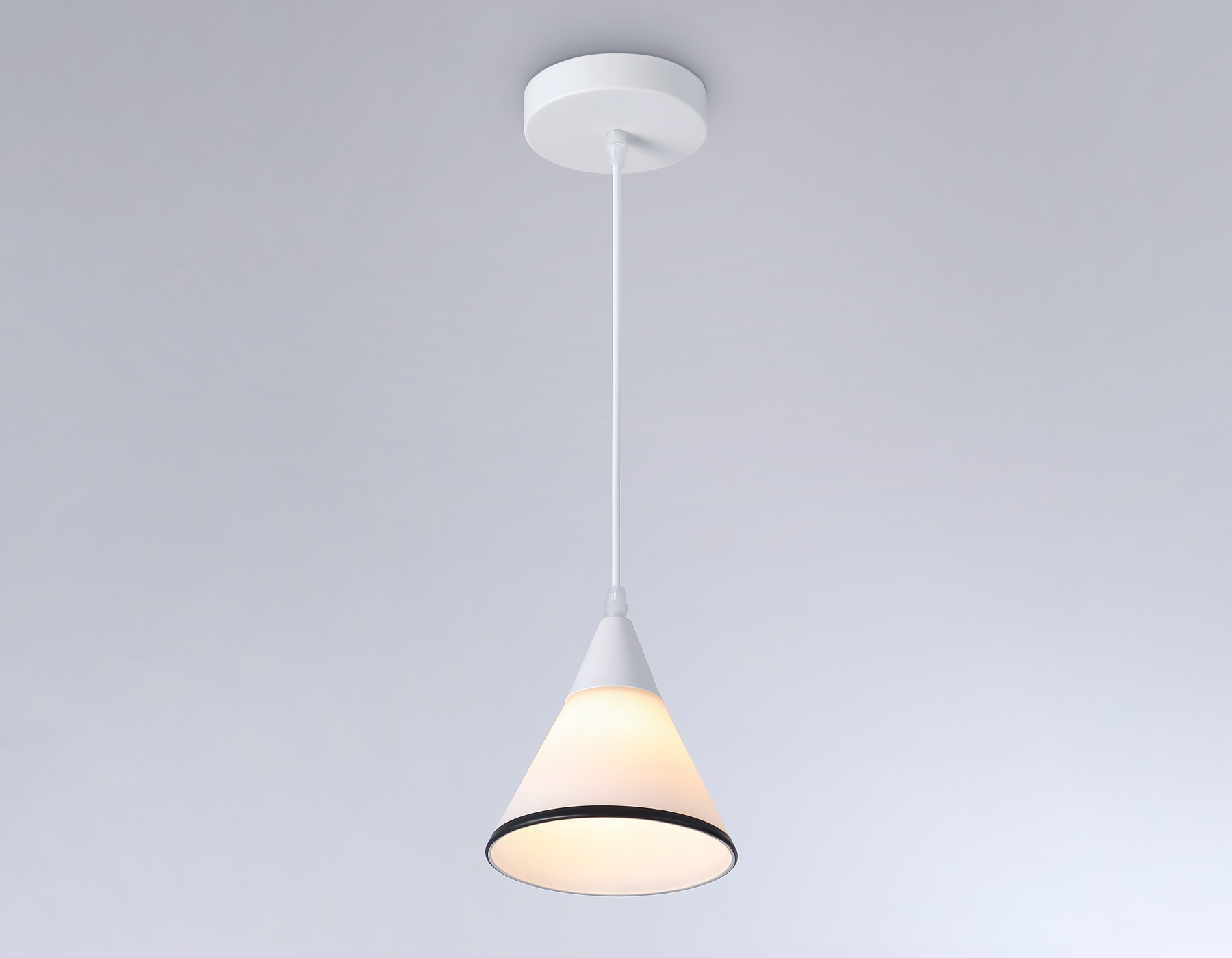 Подвесной светильник Ambrella light MODERN TR3166, цвет белый;матовый - фото 4