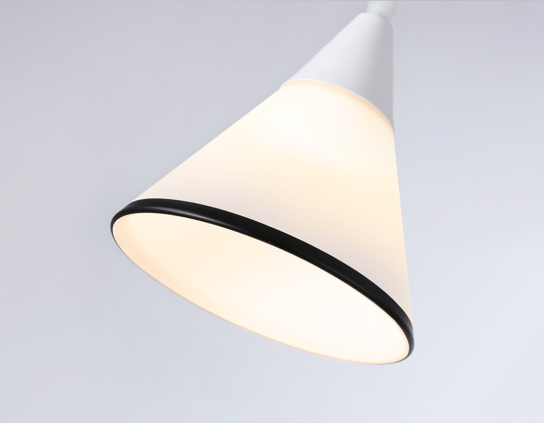 Подвесной светильник Ambrella light MODERN TR3166, цвет белый;матовый - фото 6
