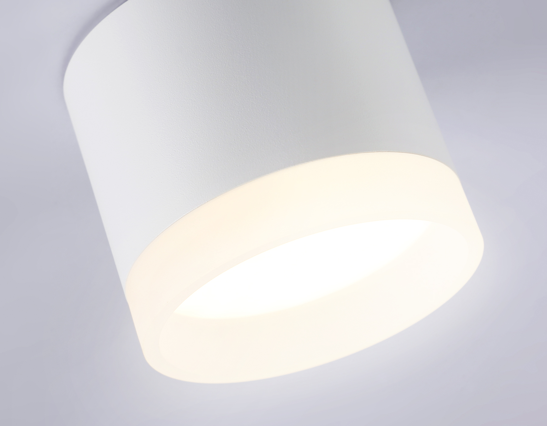 Точечный накладной светильник Ambrella light ACRYLIC FROST TN5365, цвет белый - фото 2