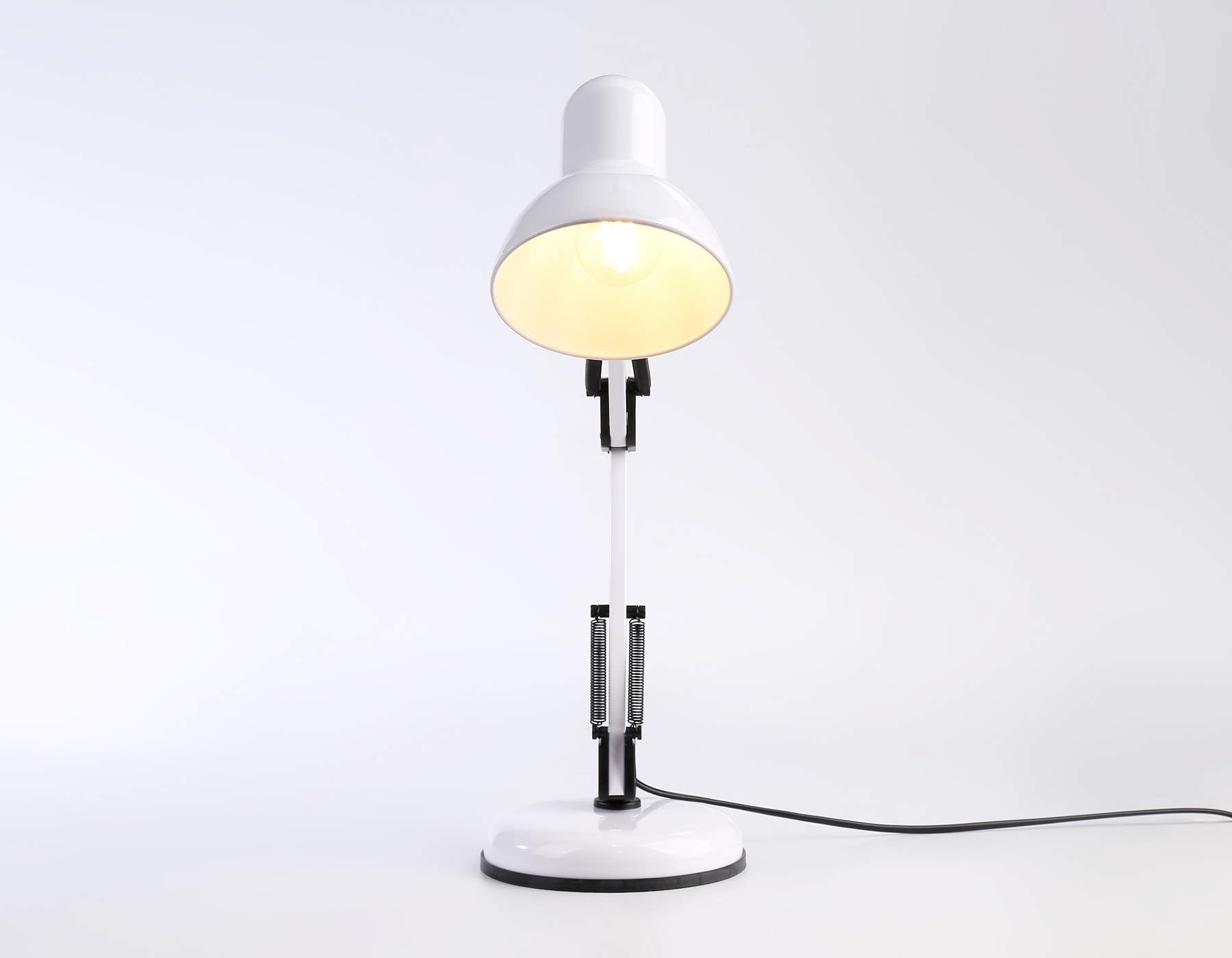 Офисная настольная лампа Ambrella light DESK DE7713, цвет белый - фото 3