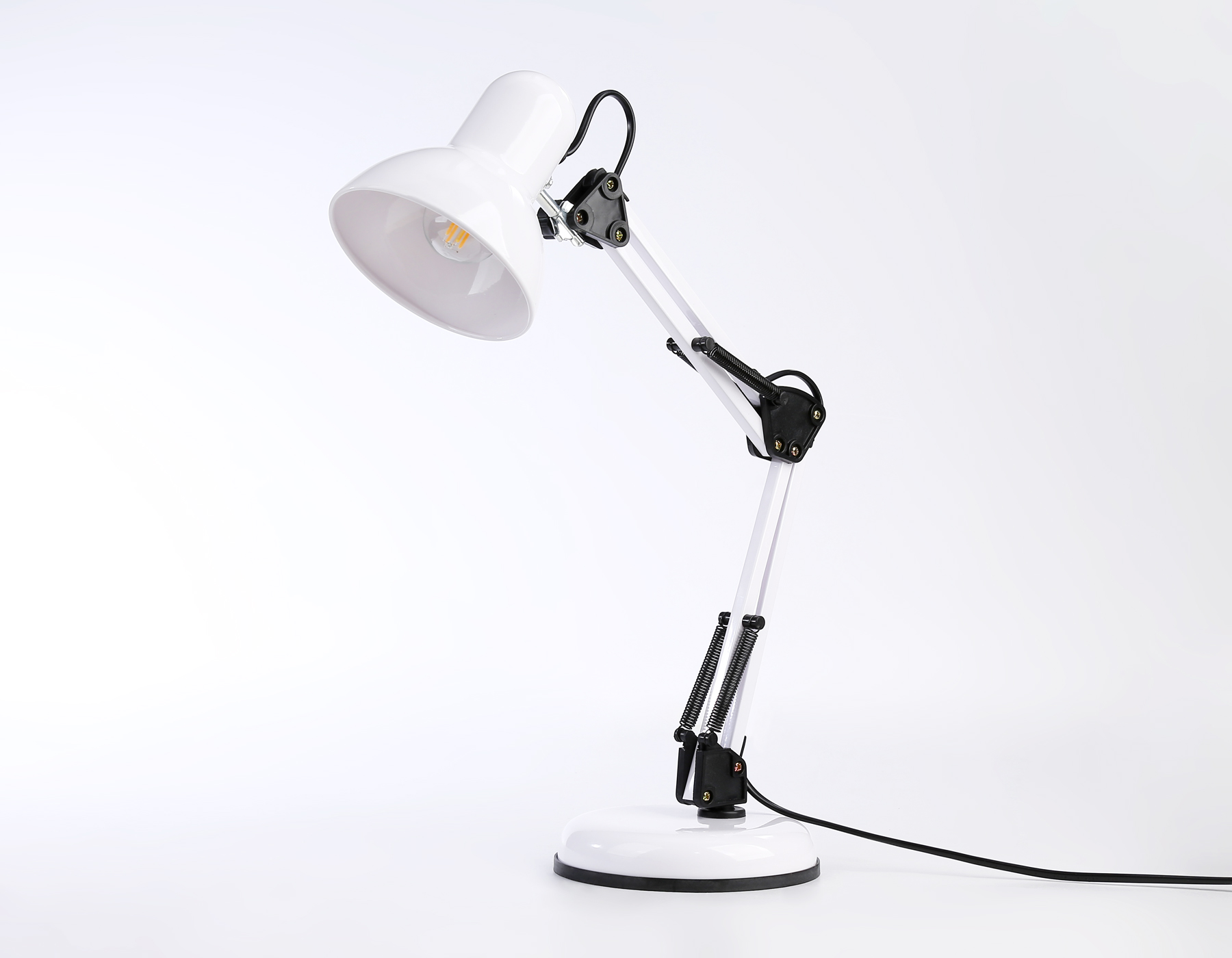 Офисная настольная лампа Ambrella light DESK DE7713, цвет белый - фото 4