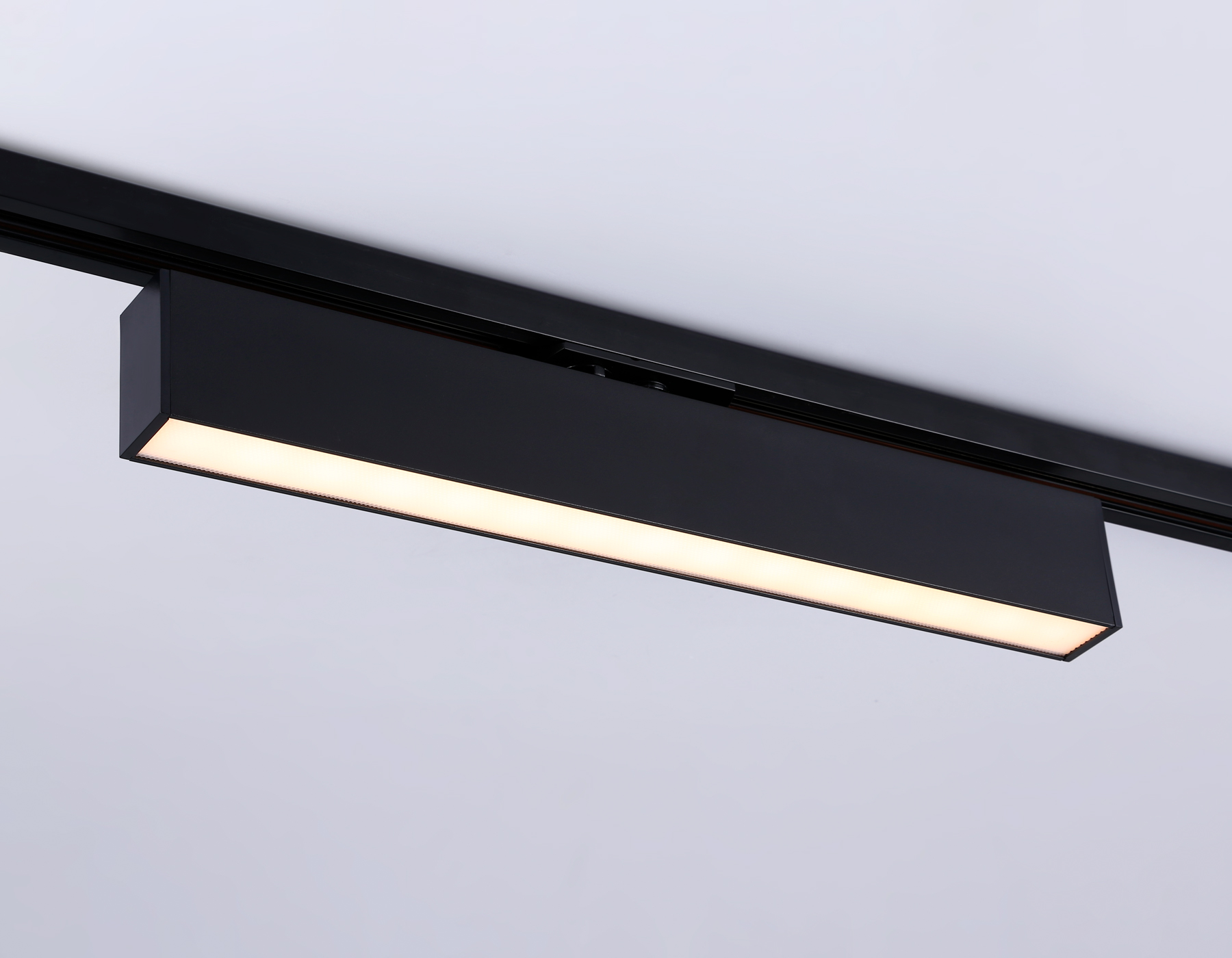 Трековый светильник Ambrella light TRACK SYSTEM GL6775, цвет чёрный - фото 2