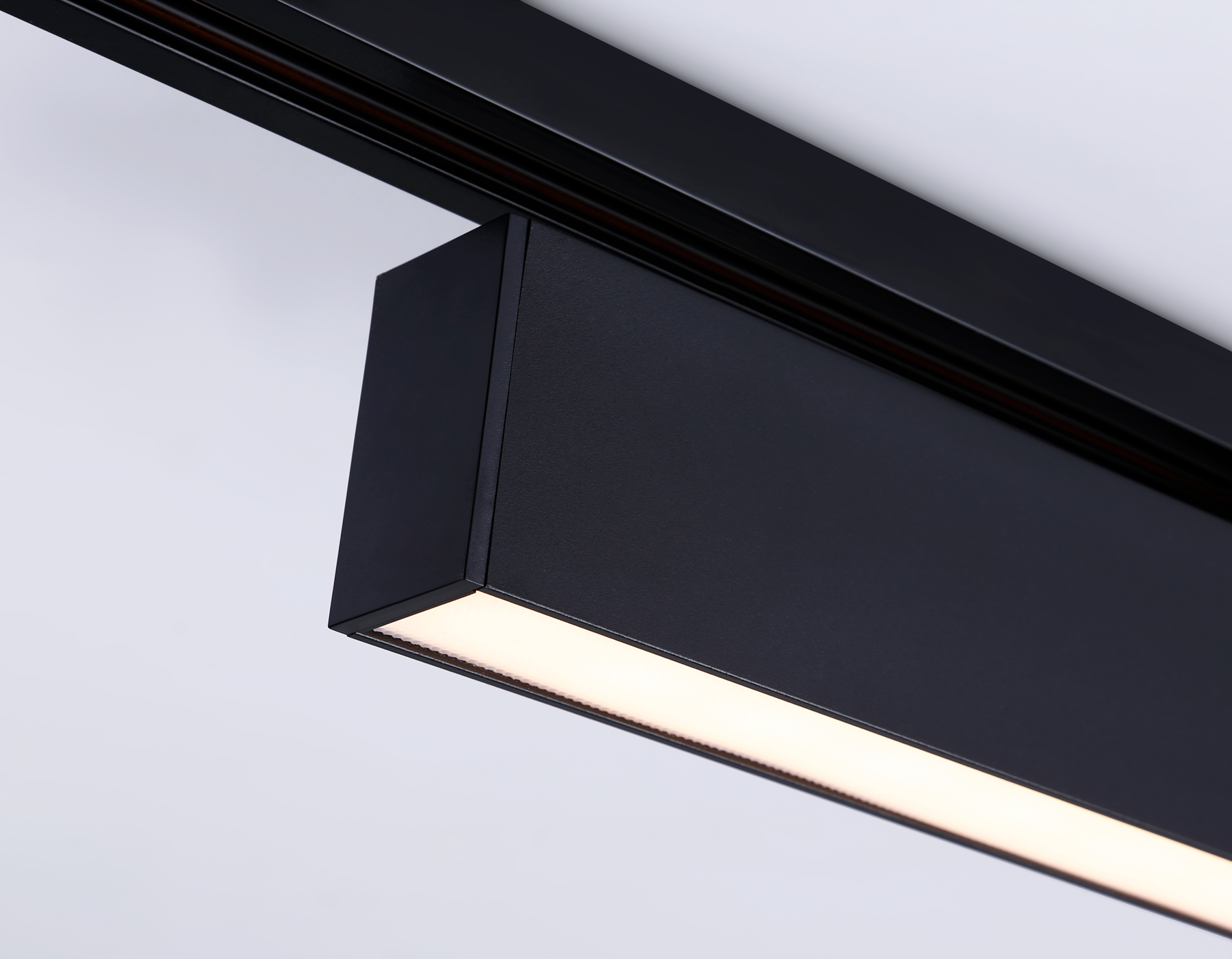 Трековый светильник Ambrella light TRACK SYSTEM GL6775, цвет чёрный - фото 6