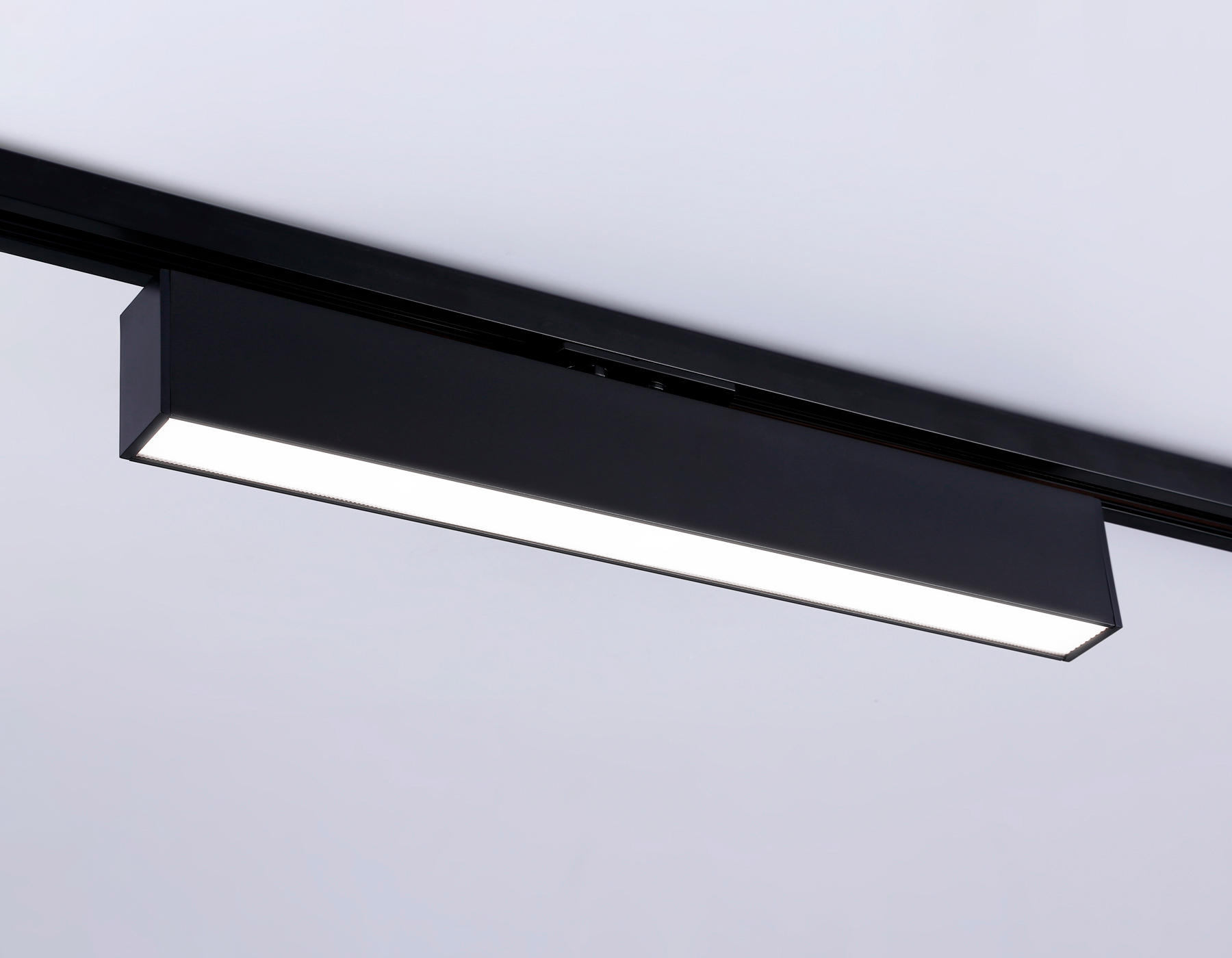 Трековый светильник Ambrella light TRACK SYSTEM GL6777, цвет чёрный - фото 2