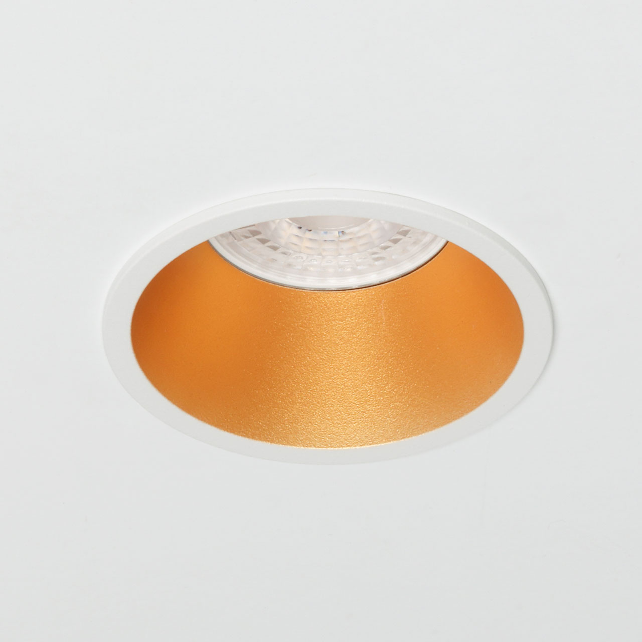 Точечный встраиваемый светильник De Markt ПРАЙМ 850010201, цвет белый - фото 2