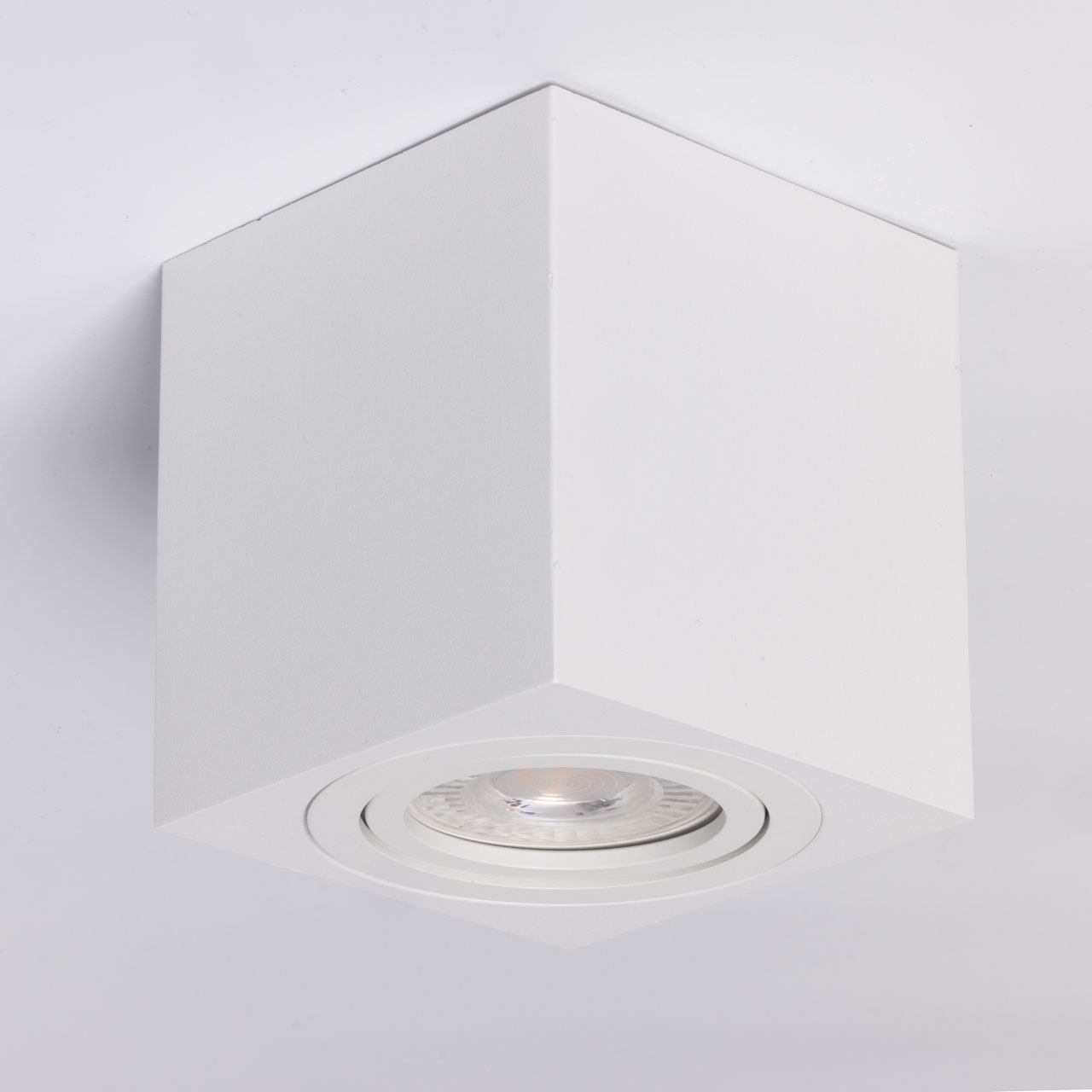 Точечный накладной светильник De Markt ПРАЙМ 850011601, цвет белый - фото 3