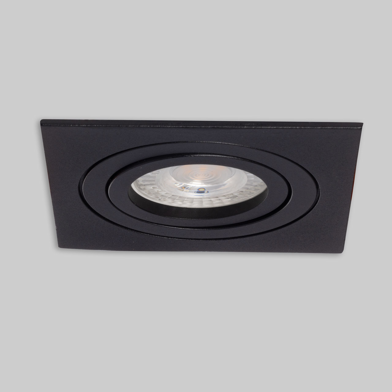 Точечный встраиваемый светильник De Markt ПРАЙМ 850012701, цвет чёрный - фото 2