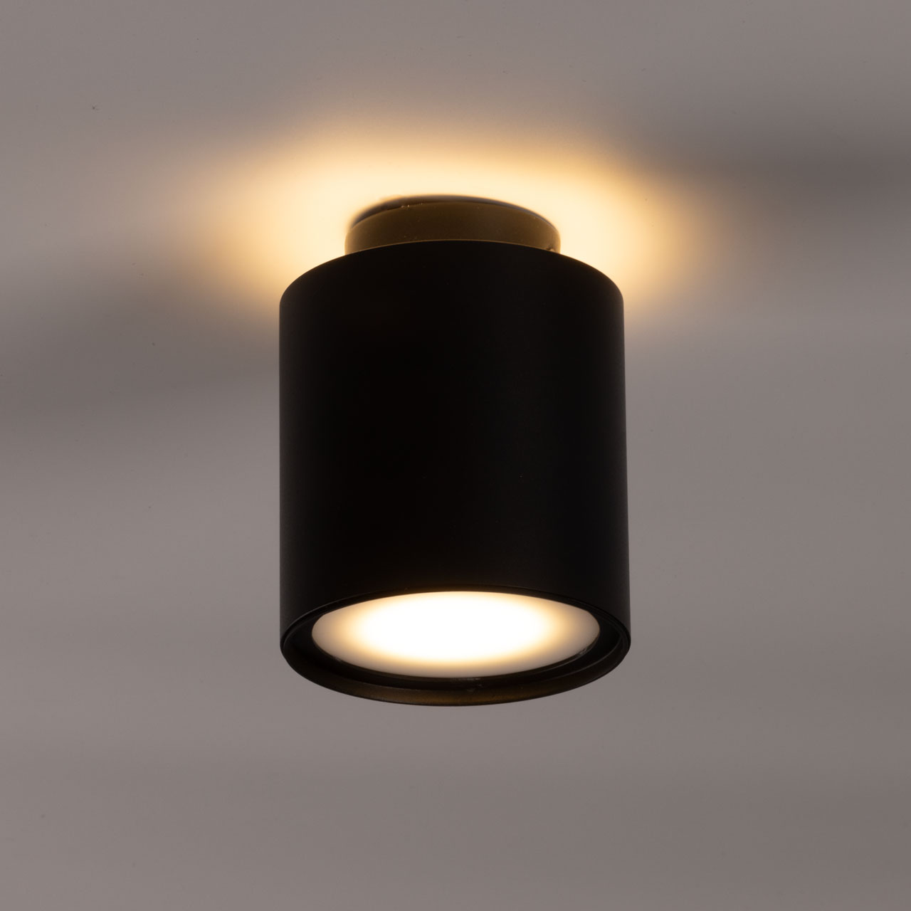 Точечный накладной светильник De Markt ИНФОРМ 851011701, цвет чёрный - фото 2